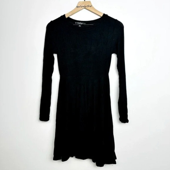 Lulus NWT Fit & Fair Ribbed Knit Long Sleeve Skater Mini Dress Black Size XSmall - Picture 2 of 6